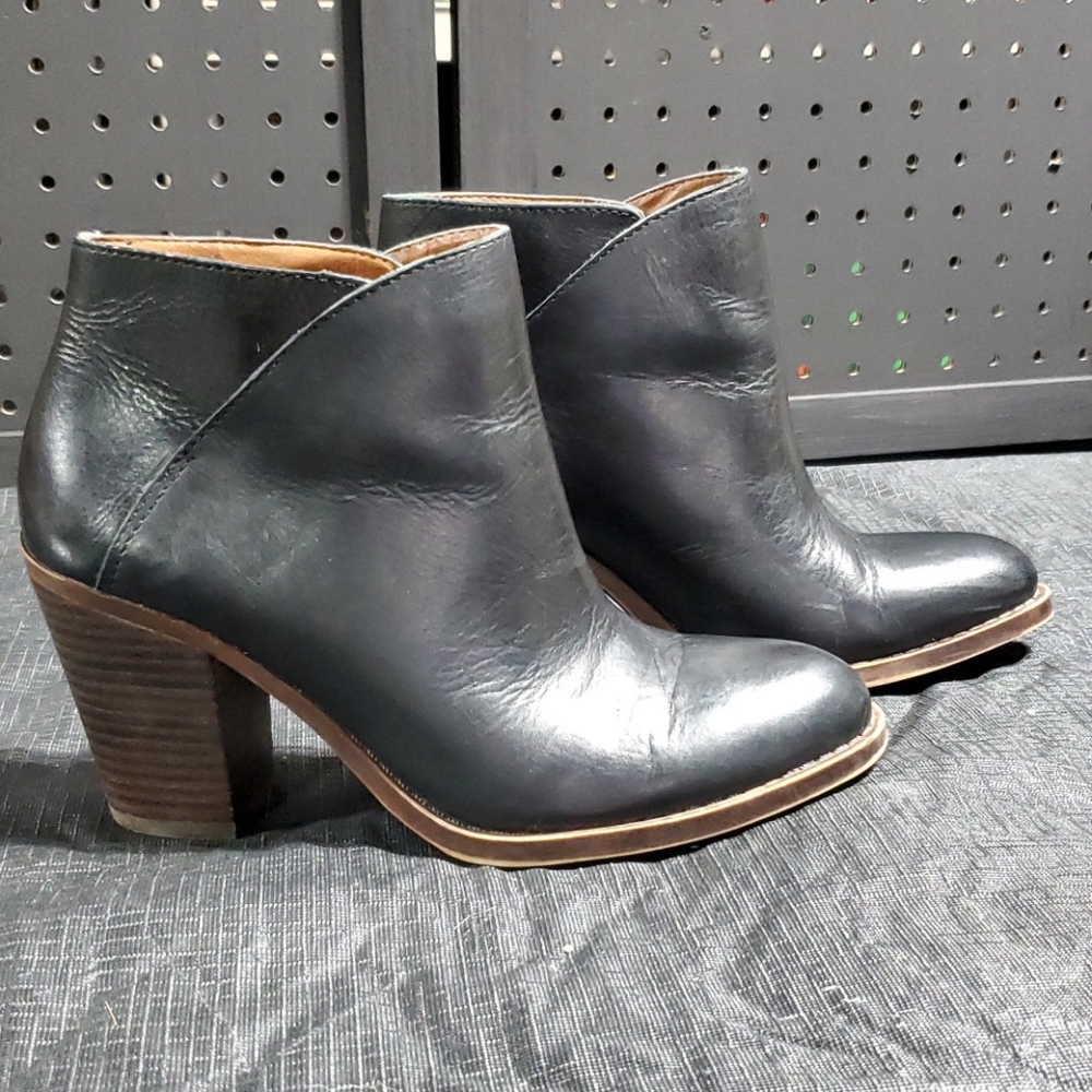 Lucky Brand Leather Ankle Boots Black Size 7